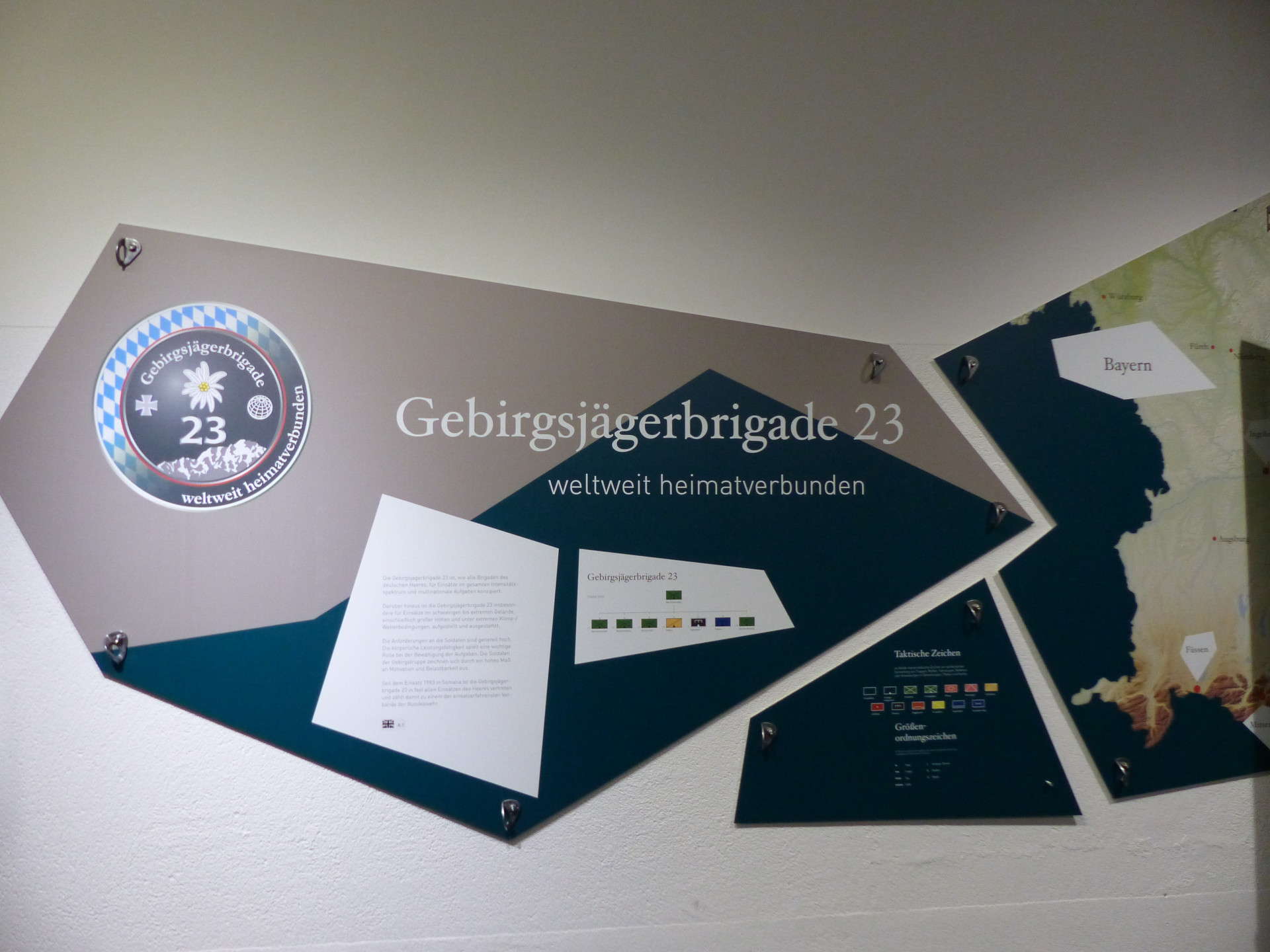 Besuch der Gebirgsjägerbrigade 23